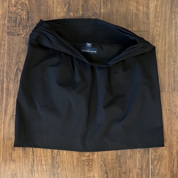 Banana Republic Black Skirt - Picture 7 of 8